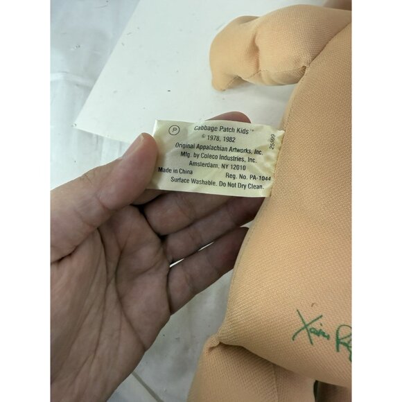 Vintage 1984 Cabbage Patch Kids HM2 Gold Blonde Yellow Loops Green Eyes Coleco - Picture 11 of 14